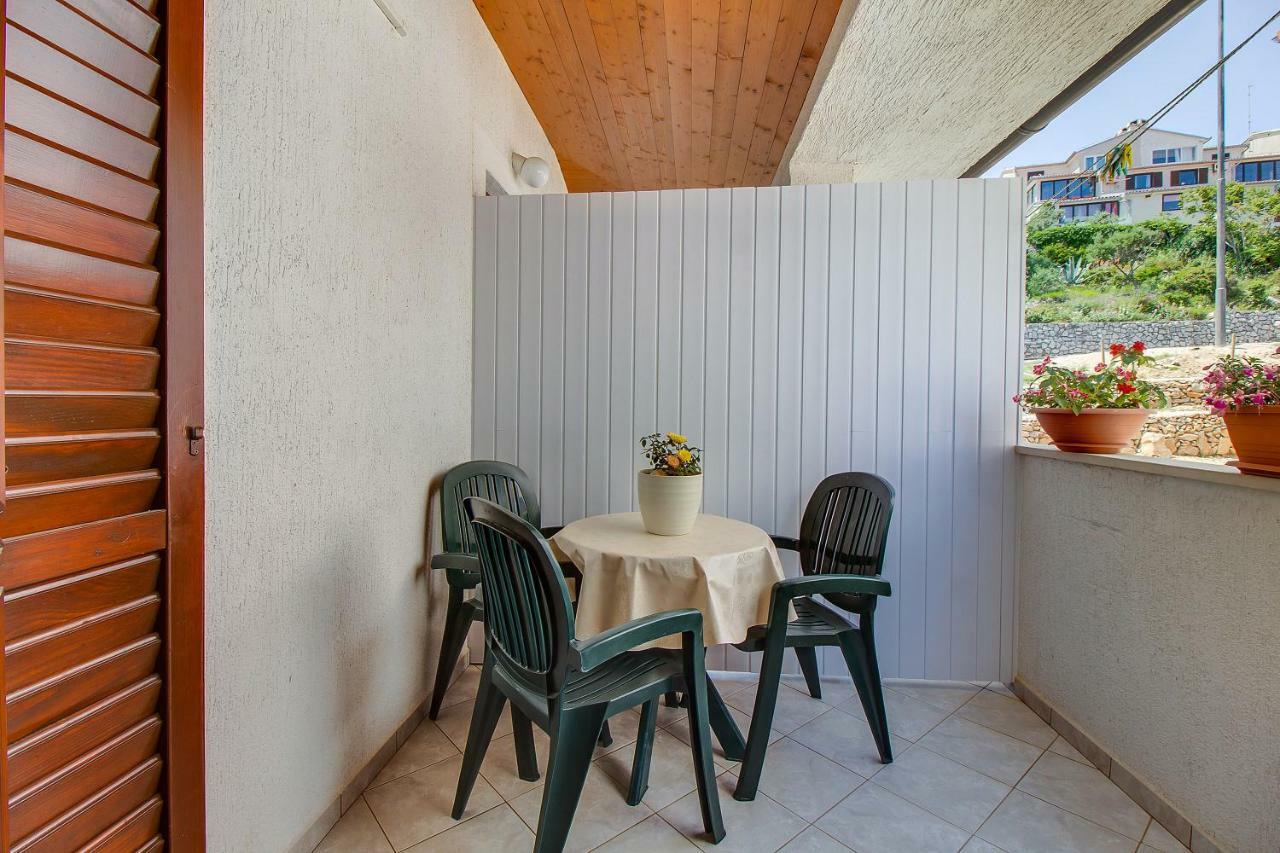 Apartment Budinic Mali Losinj Exterior photo