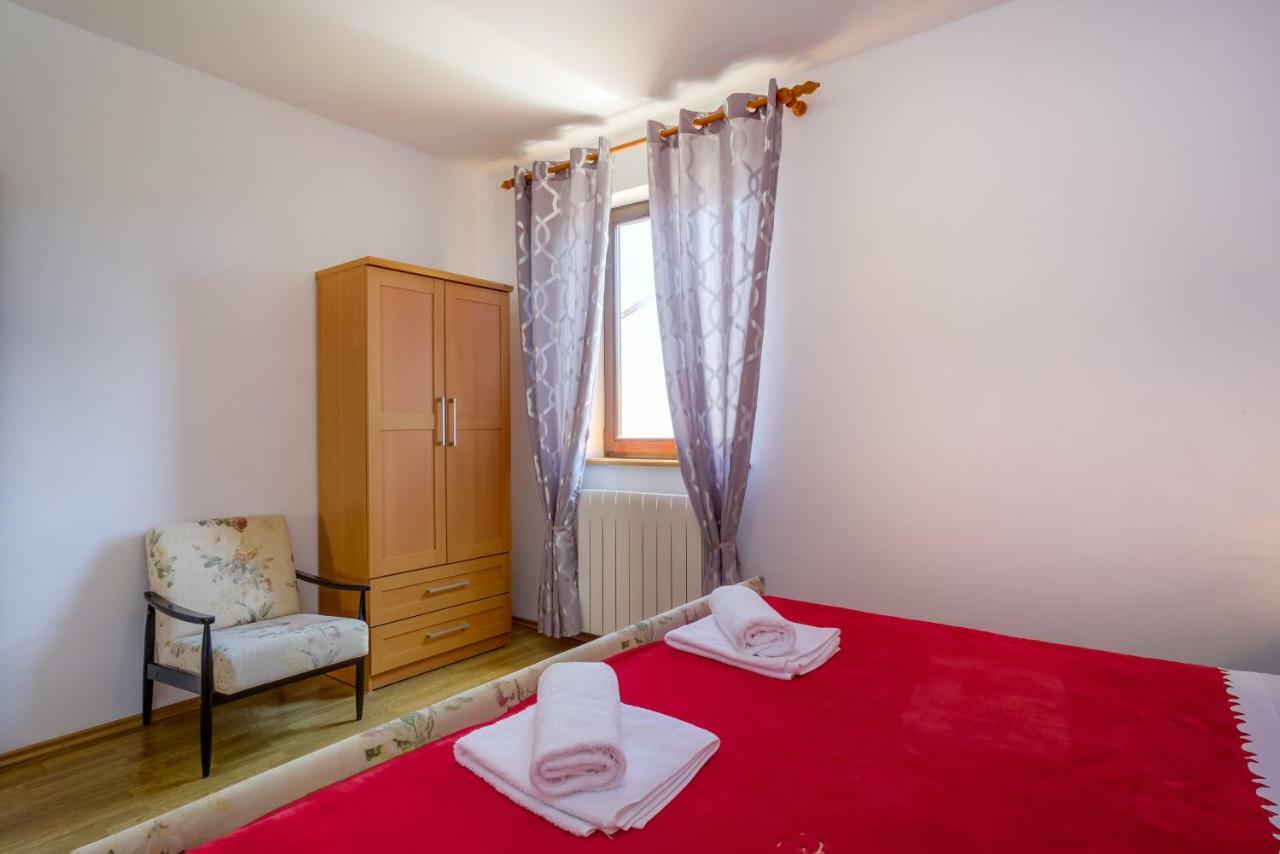 Apartment Budinic Mali Losinj Exterior photo