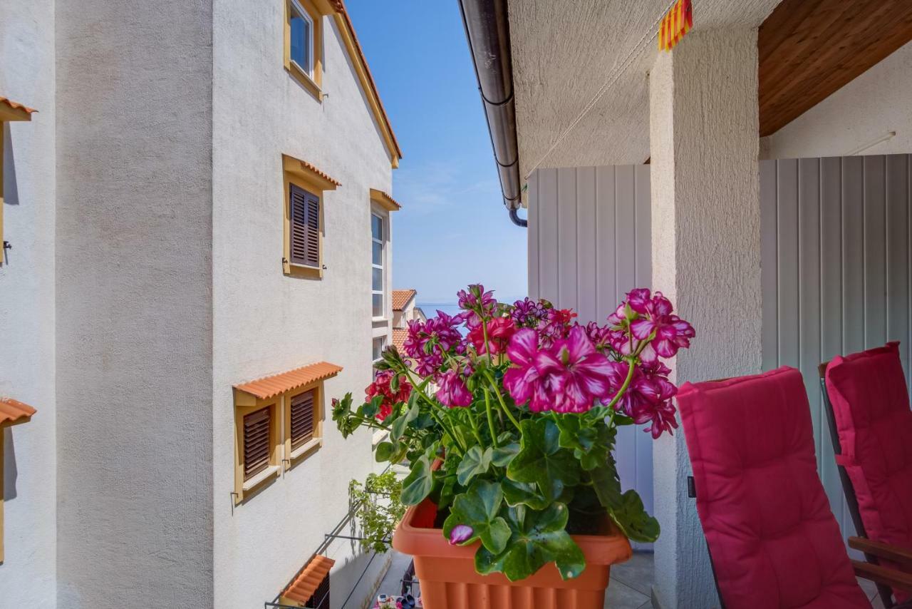 Apartment Budinic Mali Losinj Exterior photo